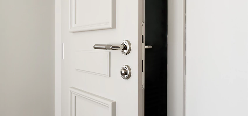 Folding Bathroom Door With Lock Solutions in Olivehurst, CA